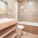 El Meridiano De Апартаменти Кадіс