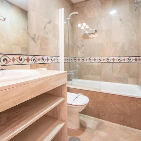 El Meridiano De Apartamento Cádis