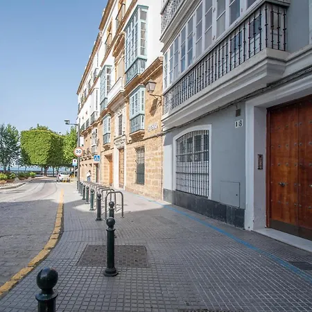 El Meridiano De Апартаменти