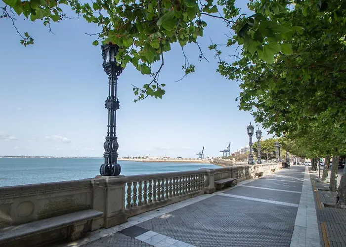 El Meridiano De Apartment Cadiz